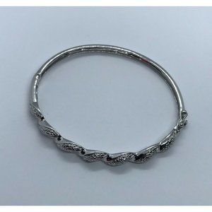 Silver tone textured twisted hinged bangle bracelet